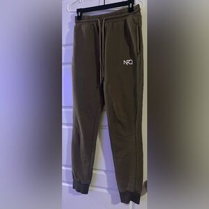 NFQ Joggers in Olive Green
